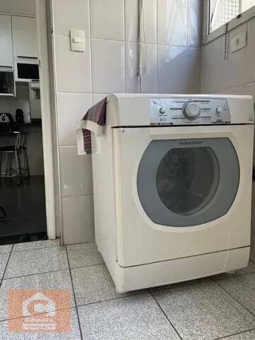 Apartamento à venda com 3 quartos, 115m² - Foto 17