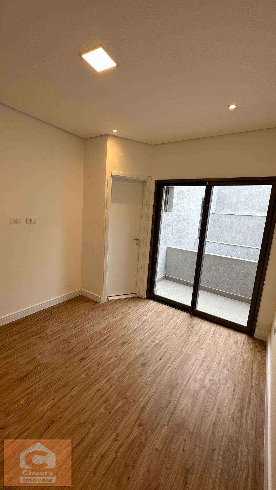 Casa à venda com 3 quartos, 240m² - Foto 5