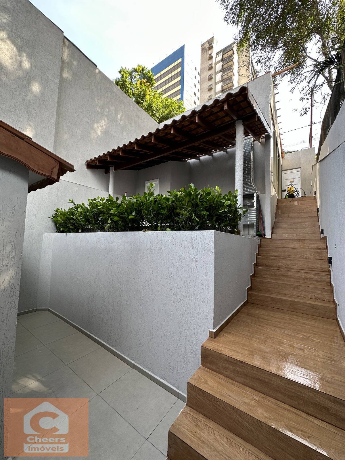 Casa à venda com 3 quartos, 240m² - Foto 17