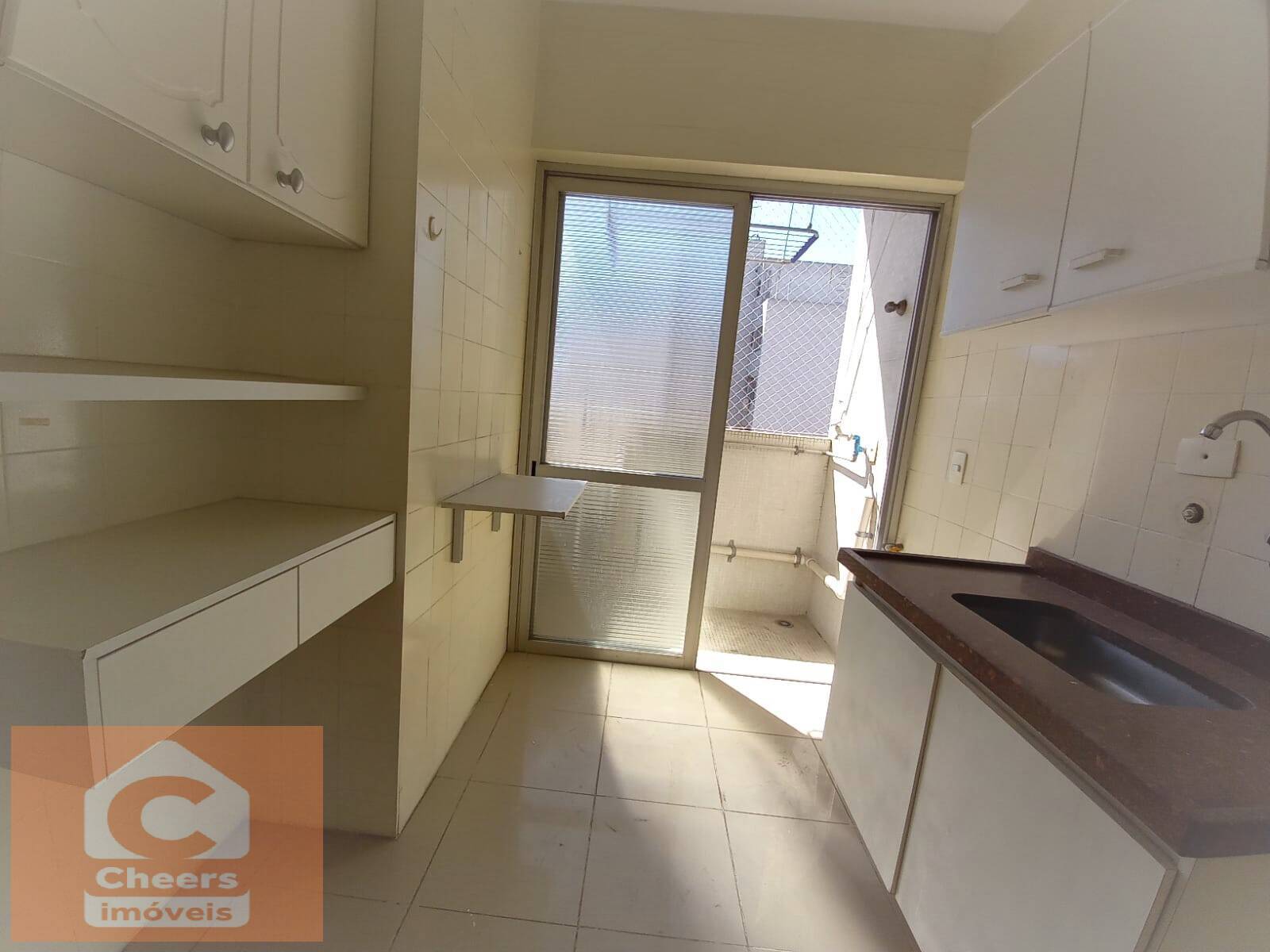 Apartamento para alugar com 1 quarto, 42m² - Foto 8