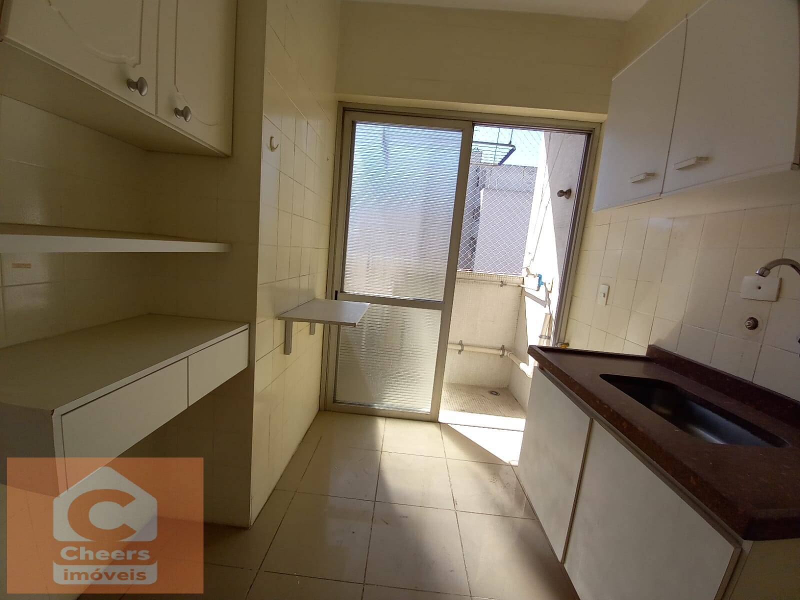 Apartamento para alugar com 1 quarto, 42m² - Foto 9