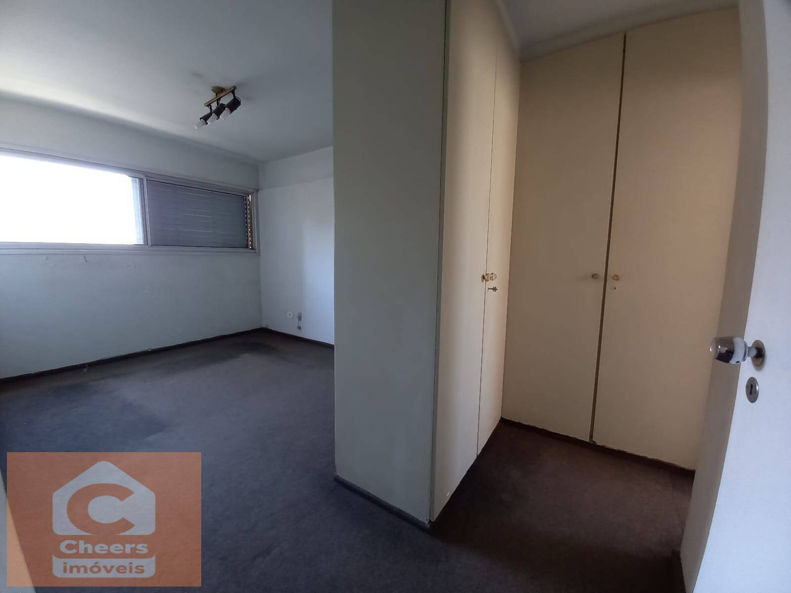 Apartamento à venda com 3 quartos, 121m² - Foto 6