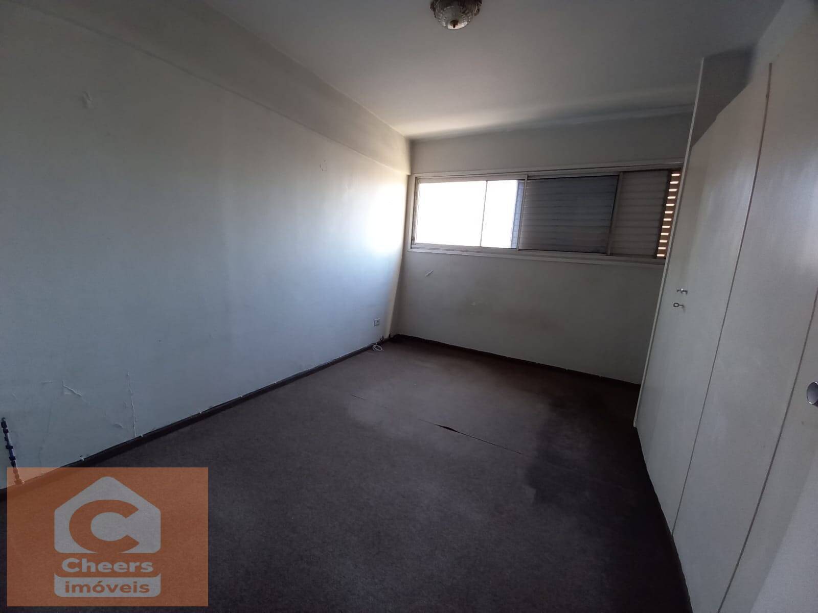 Apartamento à venda com 3 quartos, 121m² - Foto 9