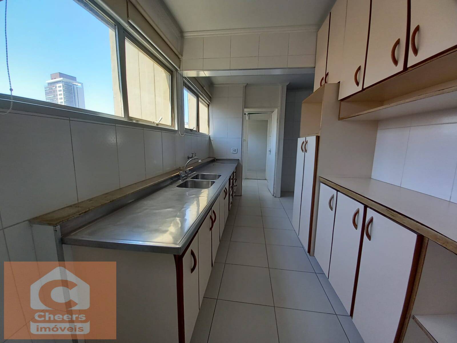 Apartamento à venda com 3 quartos, 121m² - Foto 16