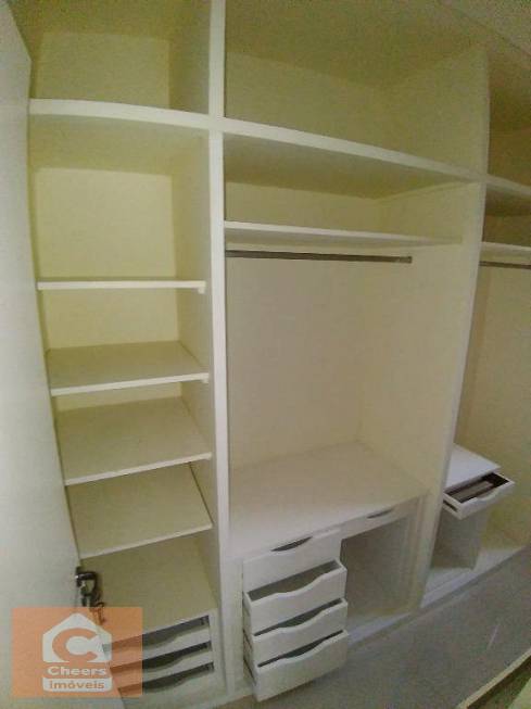 Apartamento à venda com 3 quartos, 190m² - Foto 19