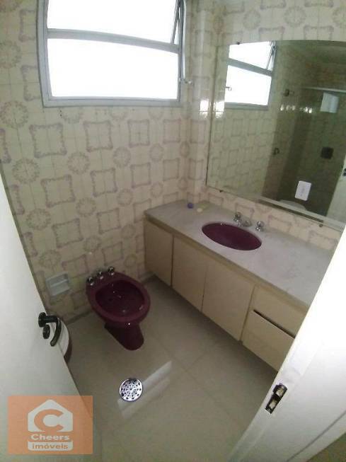 Apartamento à venda com 3 quartos, 190m² - Foto 21