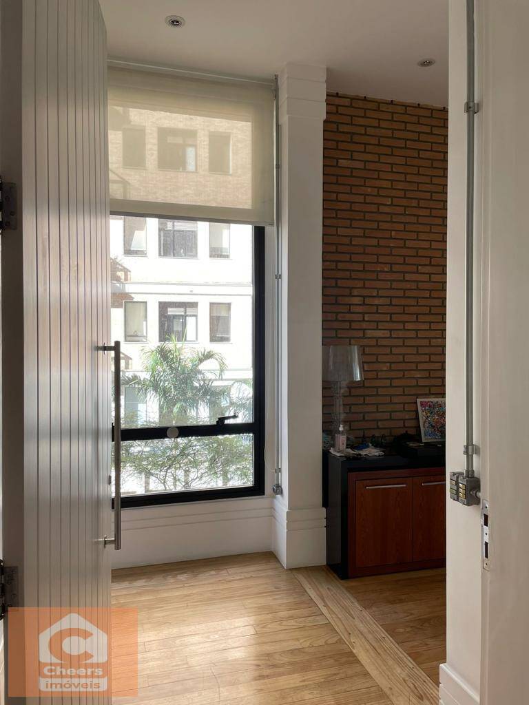 Apartamento para alugar com 3 quartos, 156m² - Foto 6