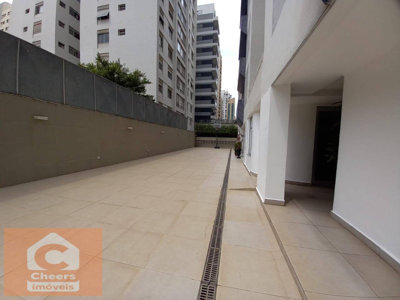 Apartamento à venda com 3 quartos, 140m² - Foto 53