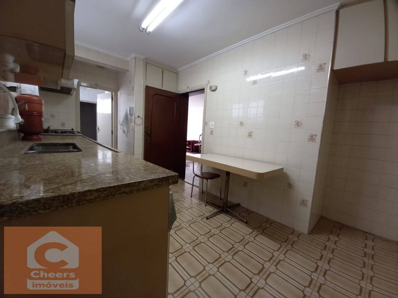 Apartamento à venda com 3 quartos, 140m² - Foto 29