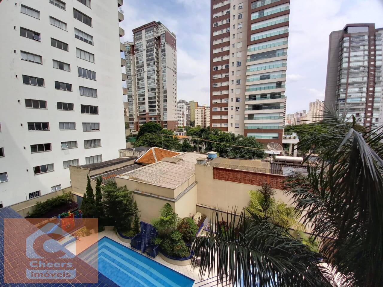 Apartamento à venda com 3 quartos, 140m² - Foto 13