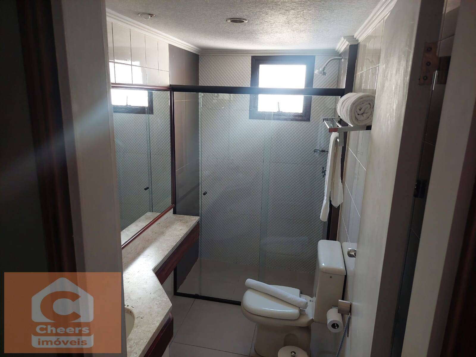 Apartamento à venda com 1 quarto, 42m² - Foto 8