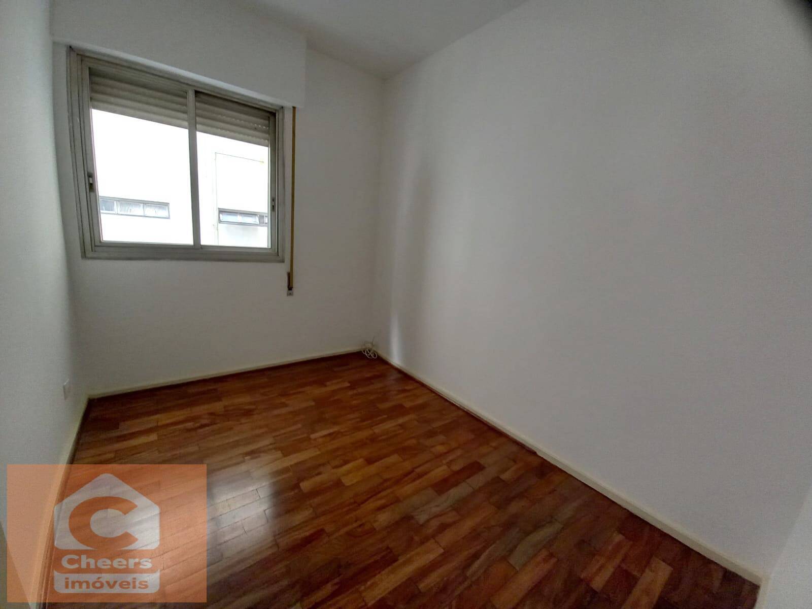 Apartamento para alugar com 3 quartos, 98m² - Foto 5