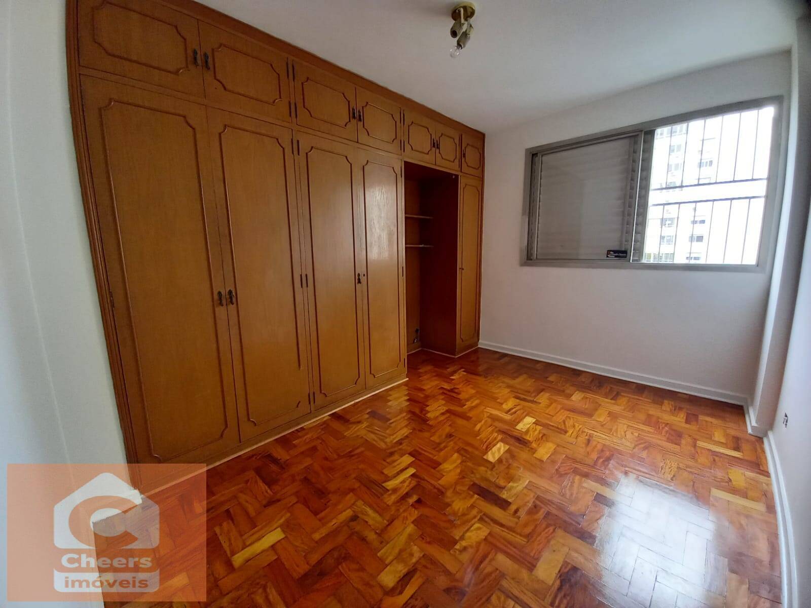 Apartamento à venda com 3 quartos, 140m² - Foto 11