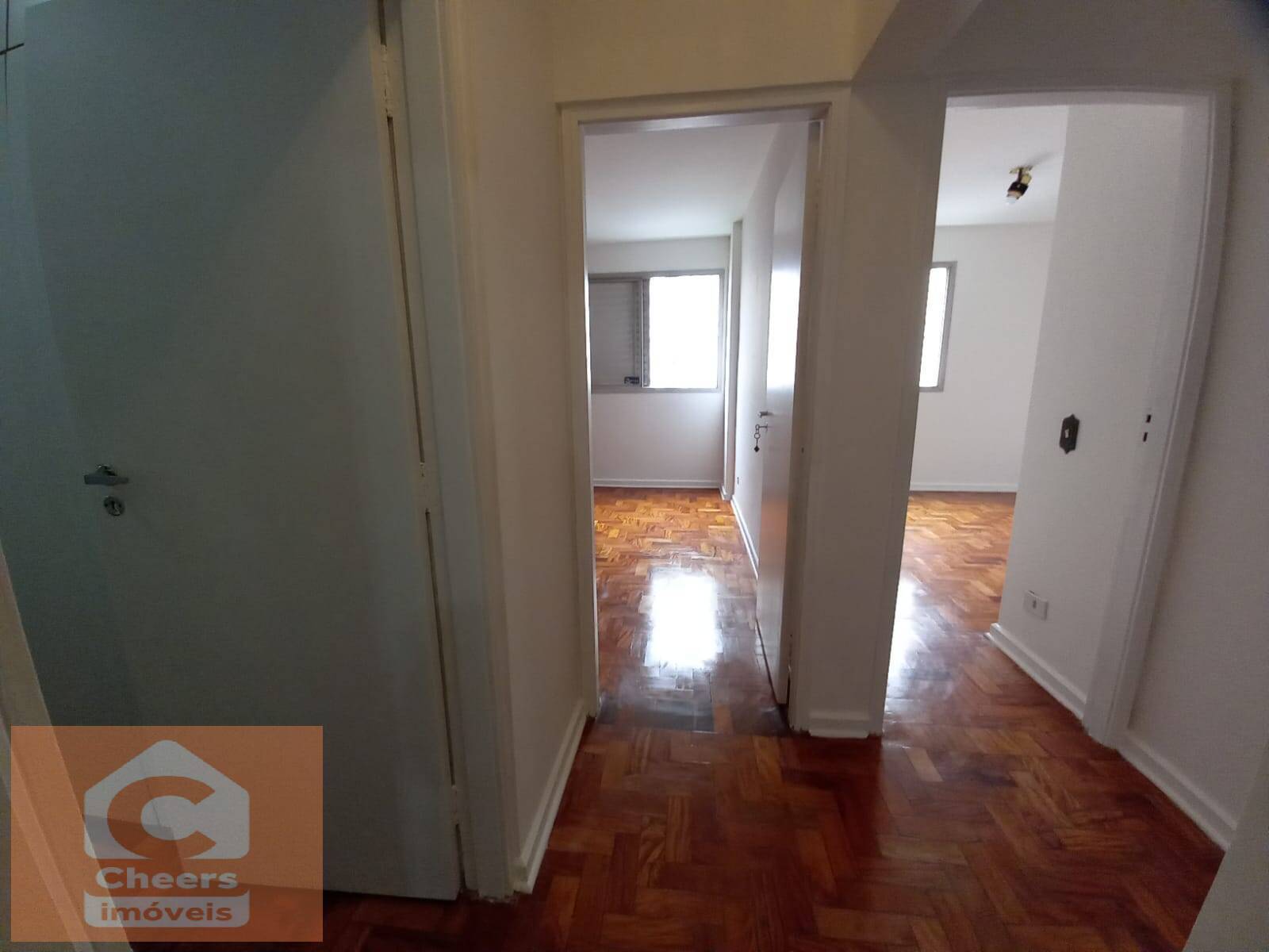 Apartamento à venda com 3 quartos, 140m² - Foto 9