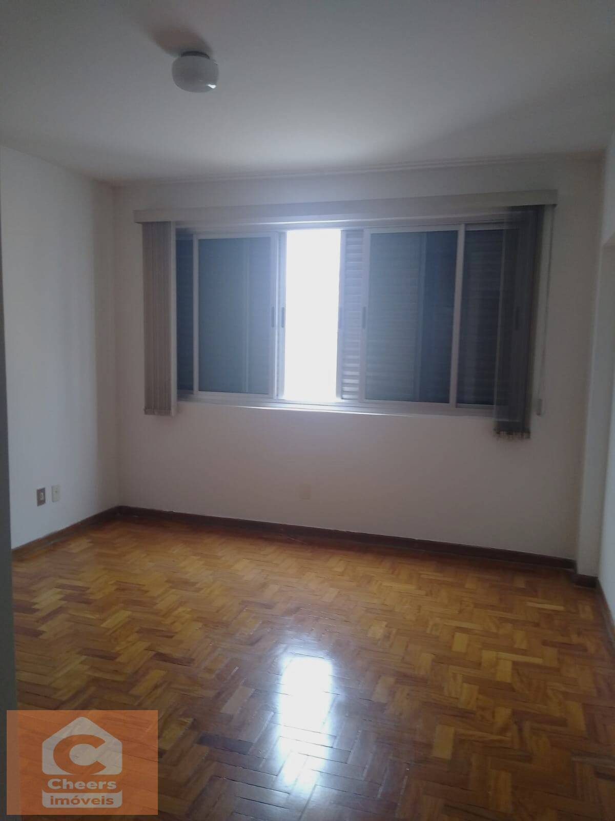 Apartamento para alugar com 3 quartos, 195m² - Foto 9