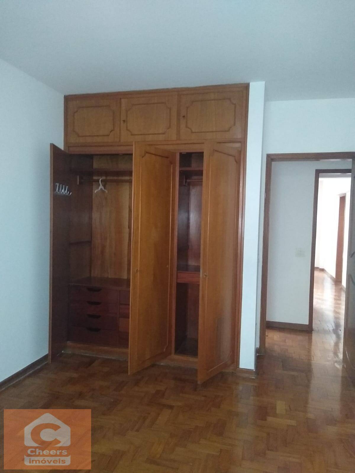 Apartamento para alugar com 3 quartos, 195m² - Foto 11