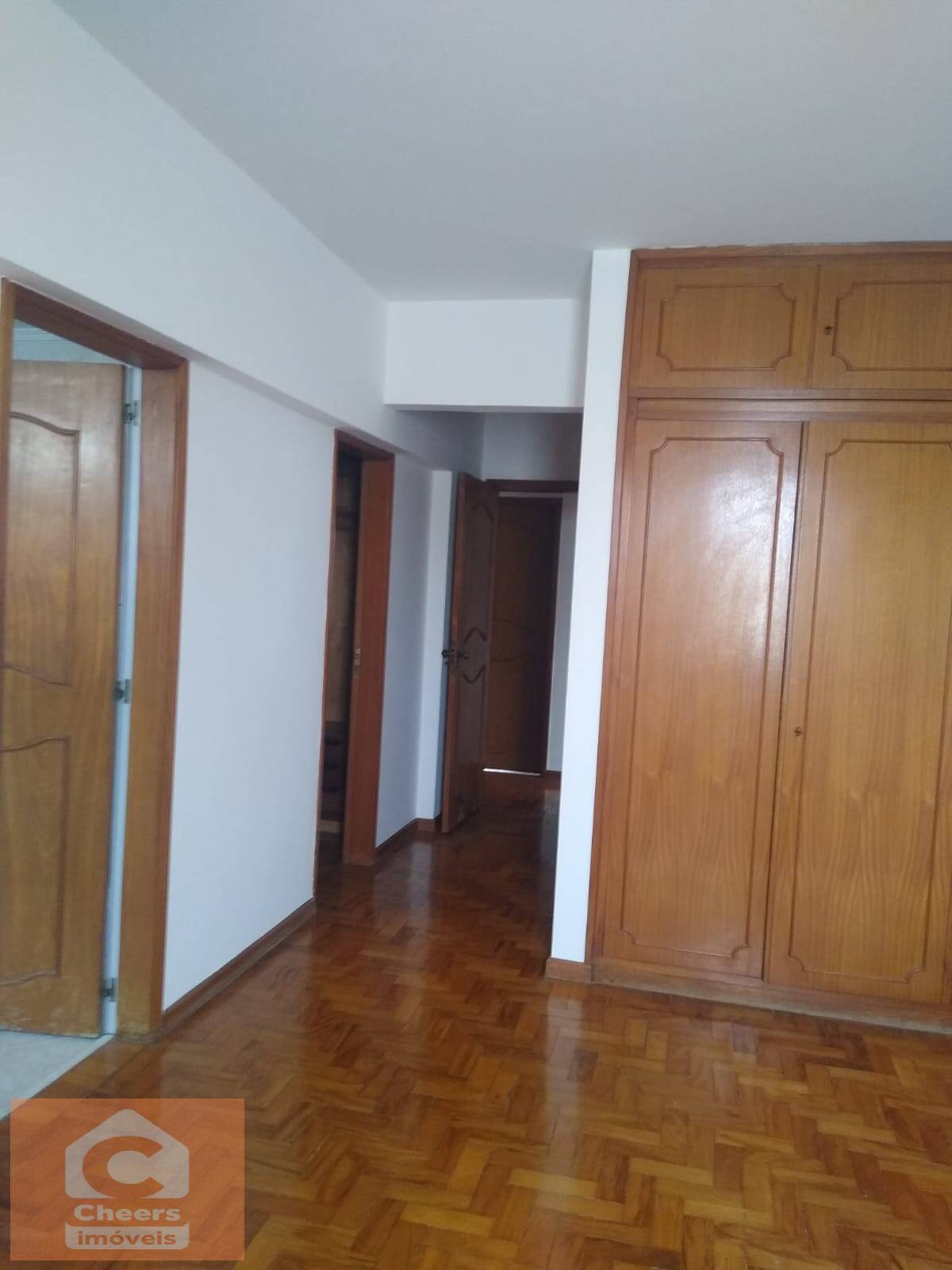 Apartamento para alugar com 3 quartos, 195m² - Foto 8