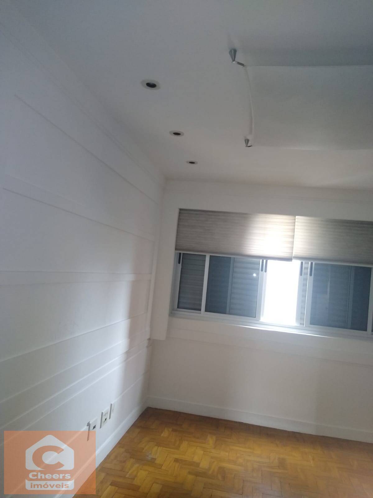 Apartamento para alugar com 3 quartos, 195m² - Foto 13