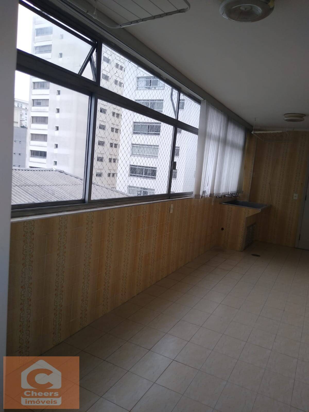 Apartamento para alugar com 3 quartos, 195m² - Foto 27