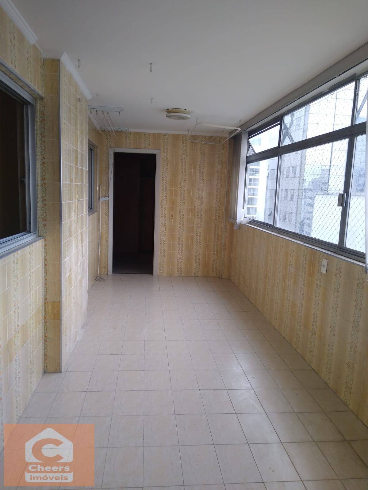 Apartamento para alugar com 3 quartos, 195m² - Foto 28