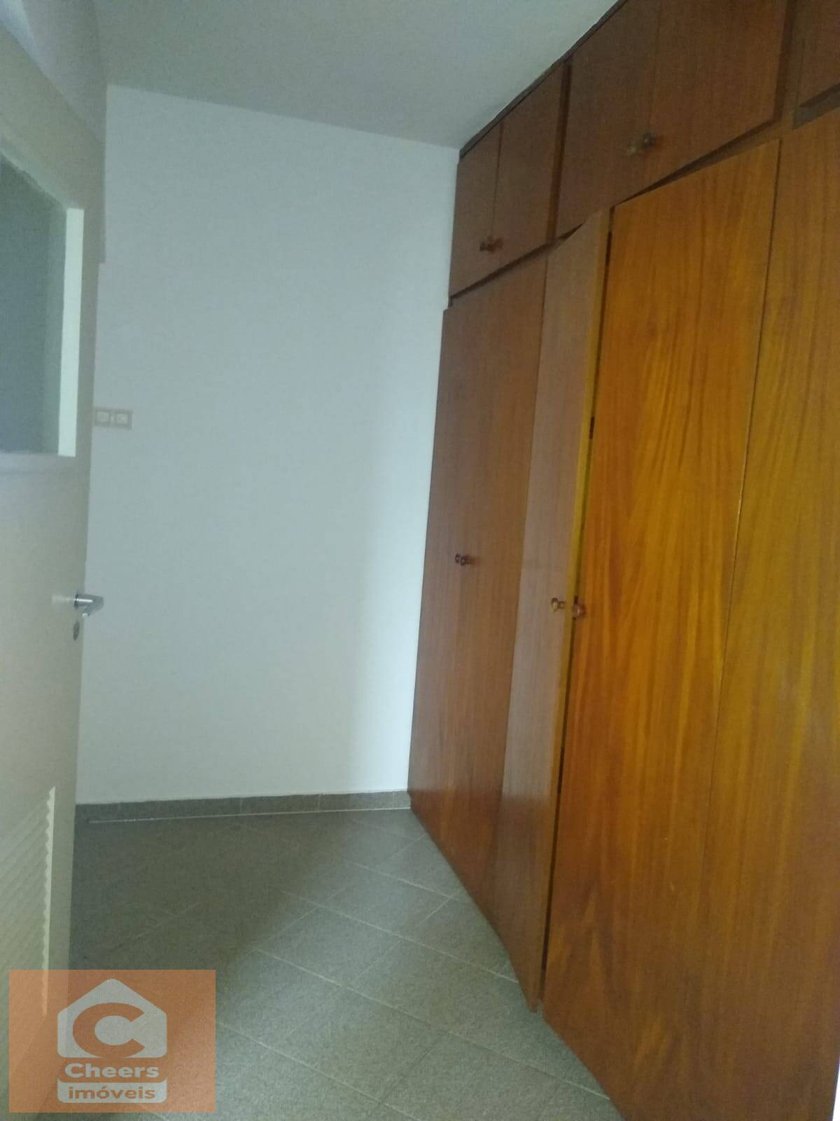 Apartamento para alugar com 3 quartos, 195m² - Foto 32