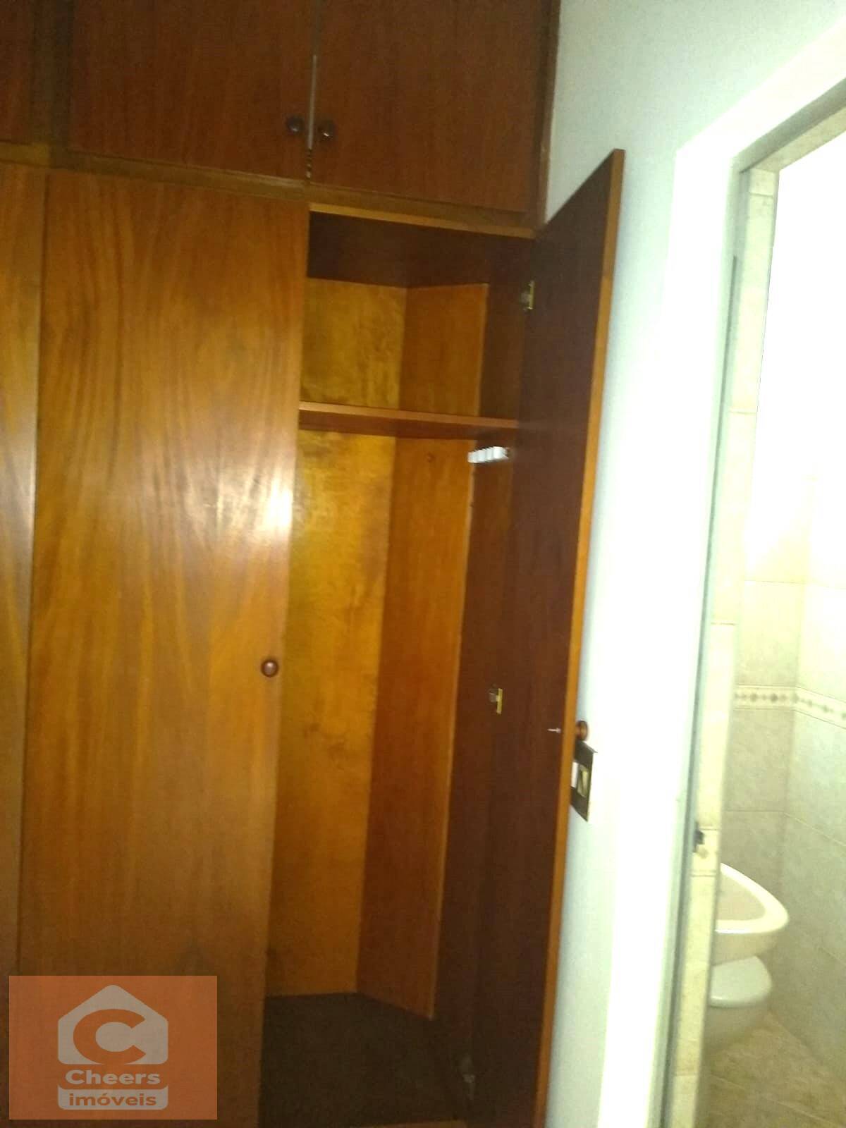 Apartamento para alugar com 3 quartos, 195m² - Foto 41