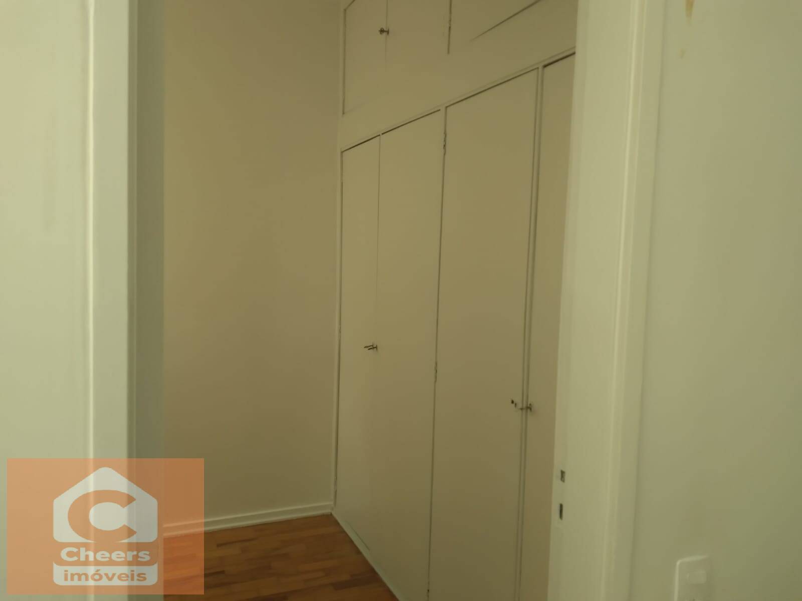 Apartamento para alugar com 3 quartos, 212m² - Foto 18