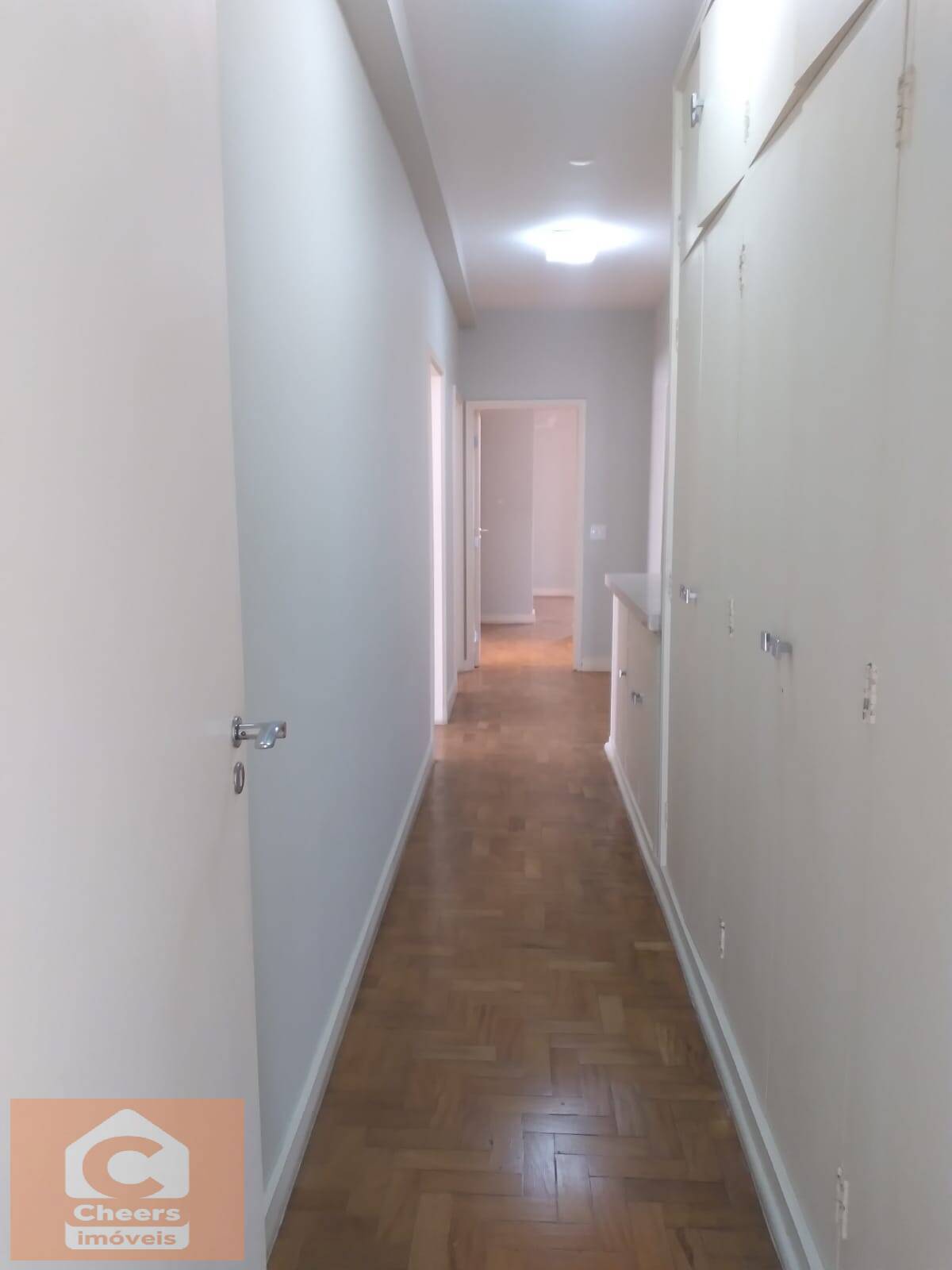 Apartamento à venda com 3 quartos, 250m² - Foto 6