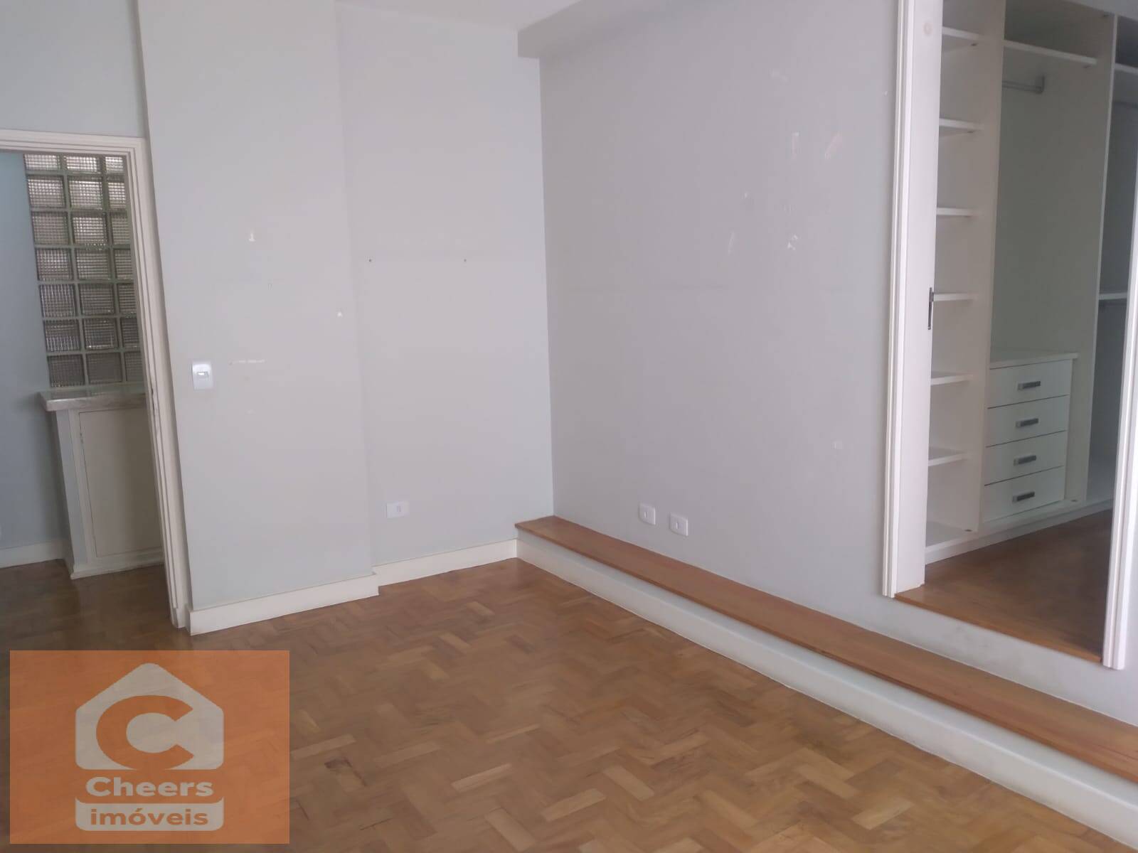 Apartamento à venda com 3 quartos, 250m² - Foto 10