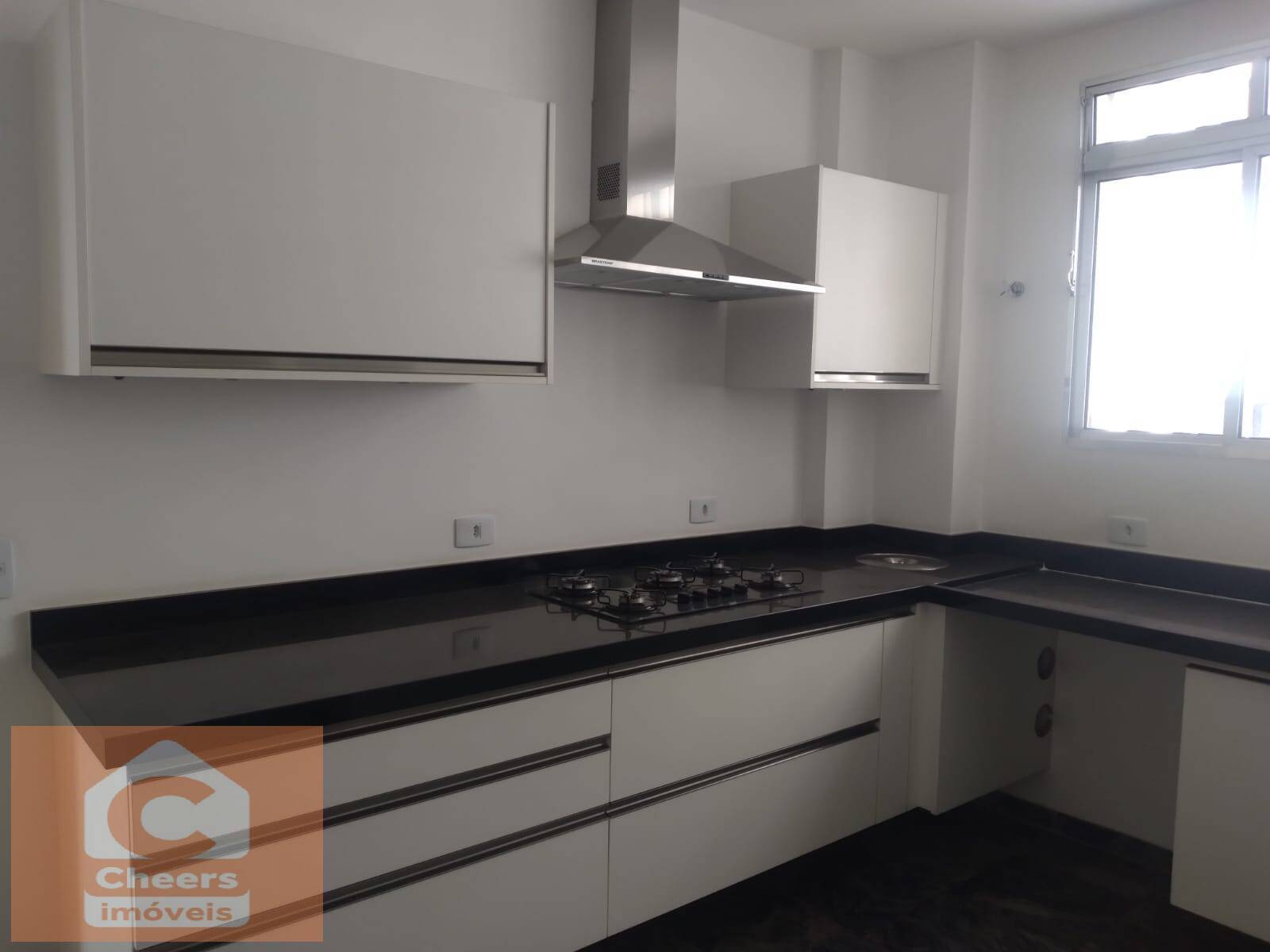 Apartamento à venda com 3 quartos, 250m² - Foto 14