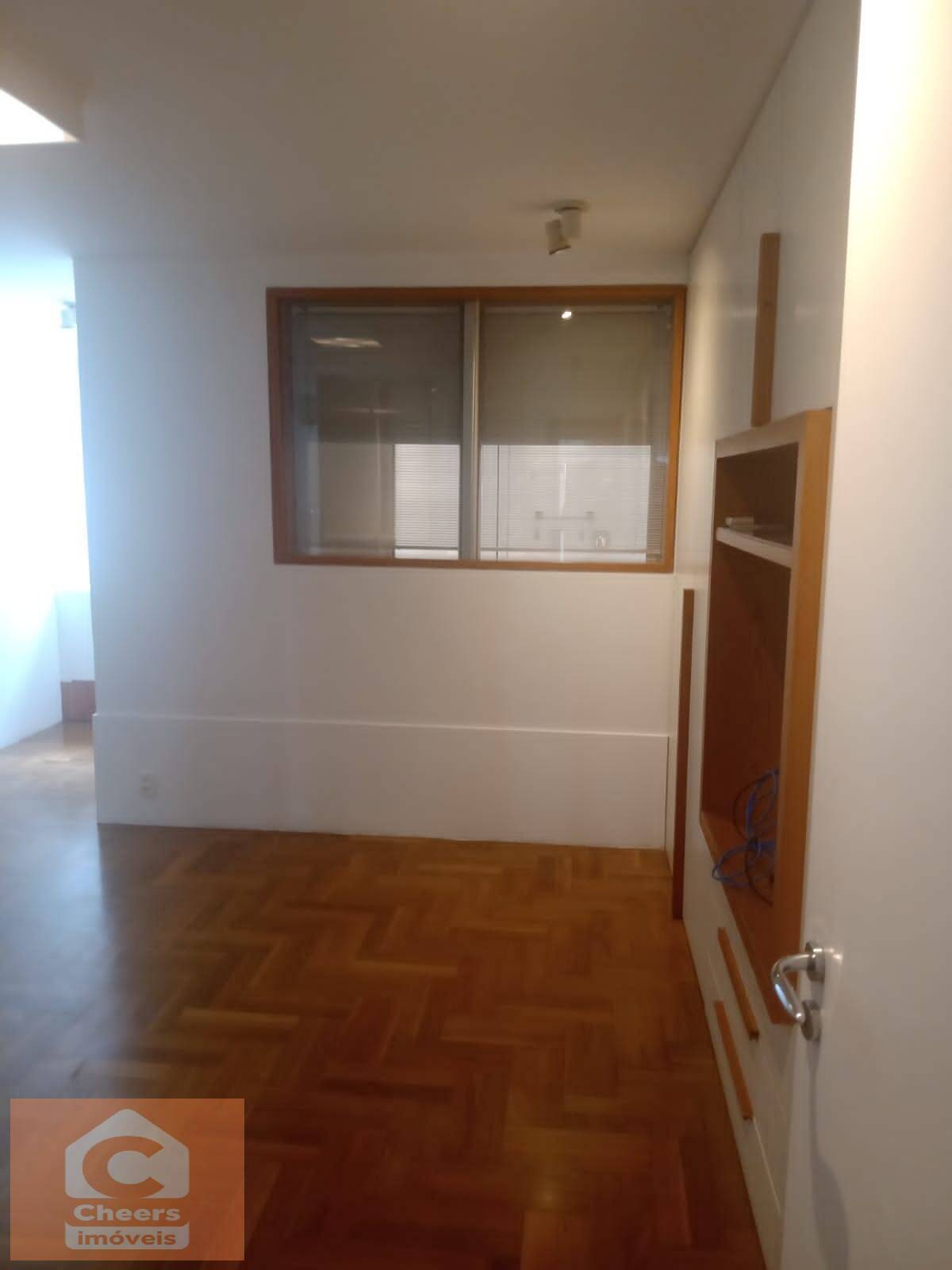 Apartamento à venda com 3 quartos, 190m² - Foto 6