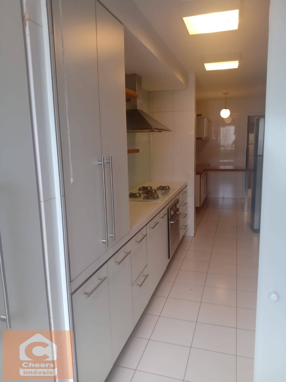 Apartamento à venda com 3 quartos, 190m² - Foto 17