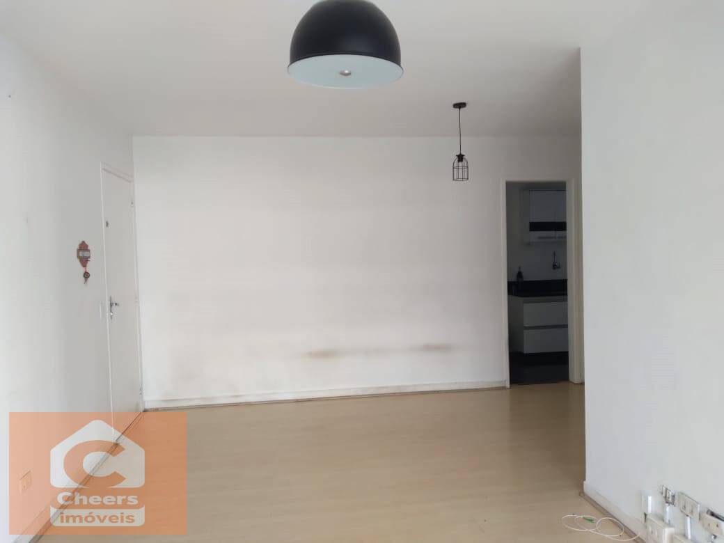 Apartamento à venda com 2 quartos, 75m² - Foto 5