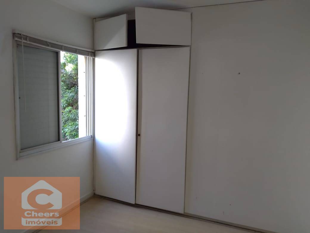 Apartamento à venda com 2 quartos, 75m² - Foto 10