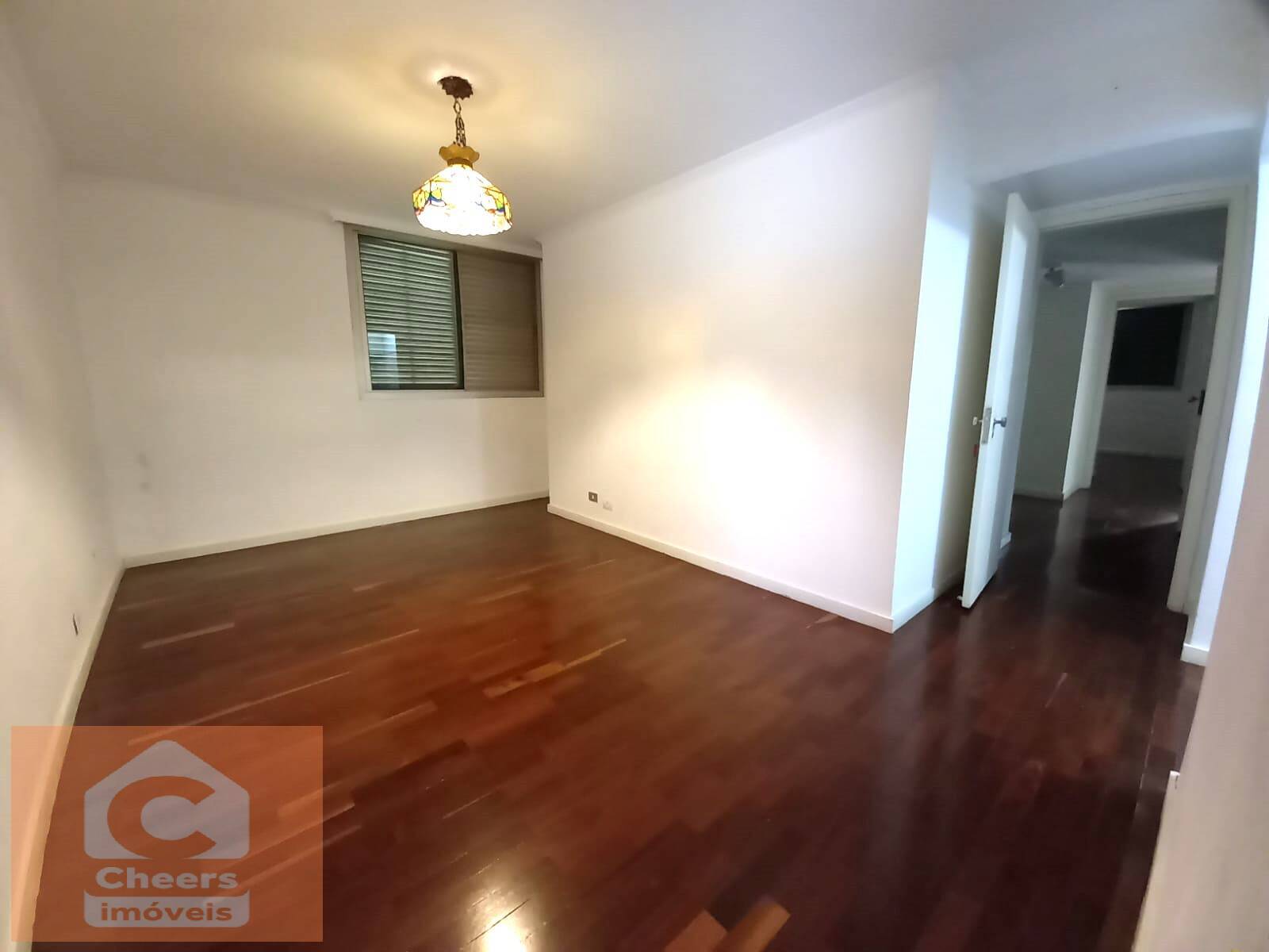 Apartamento para alugar com 4 quartos, 165m² - Foto 8