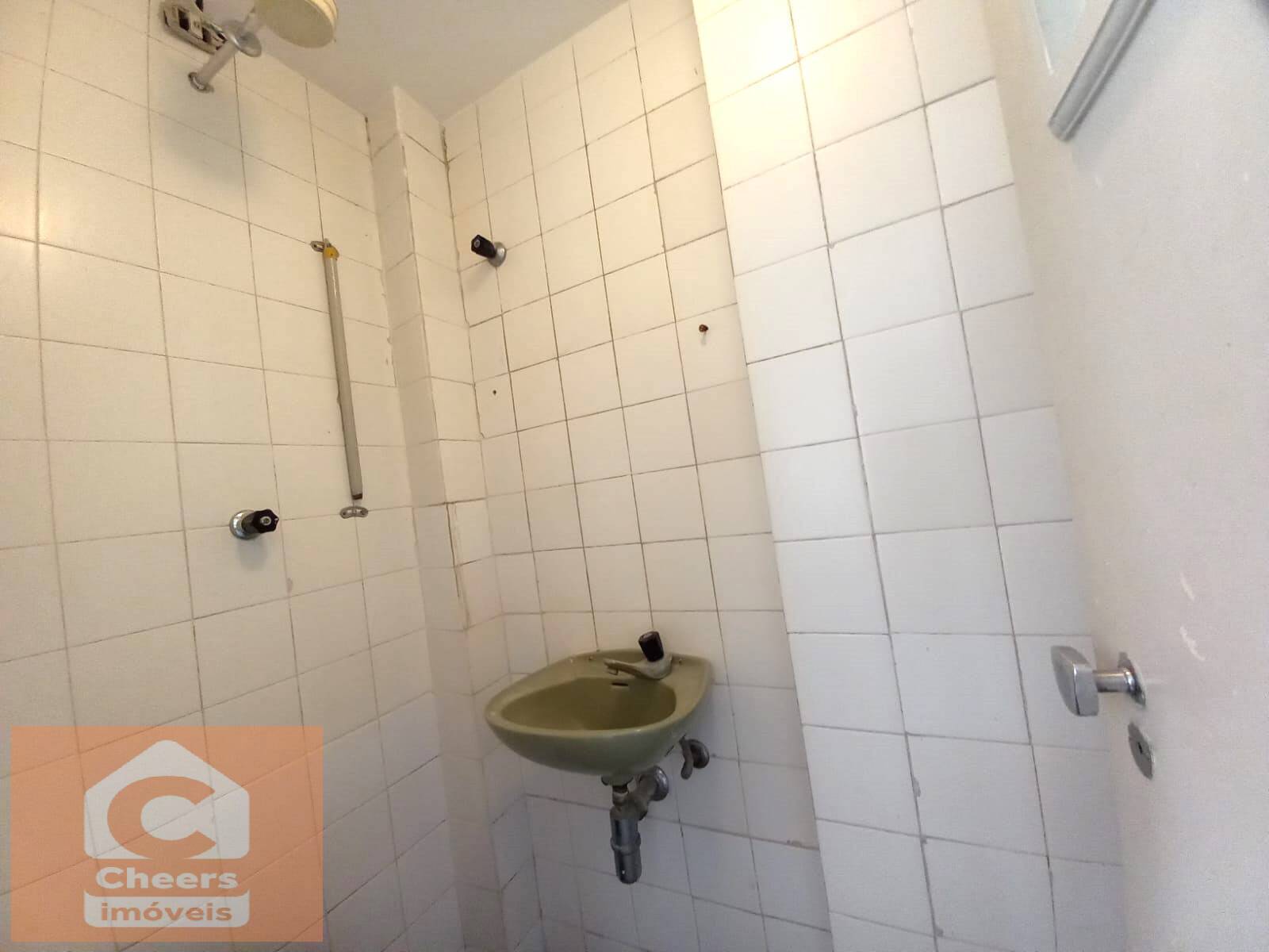 Apartamento para alugar com 4 quartos, 165m² - Foto 40