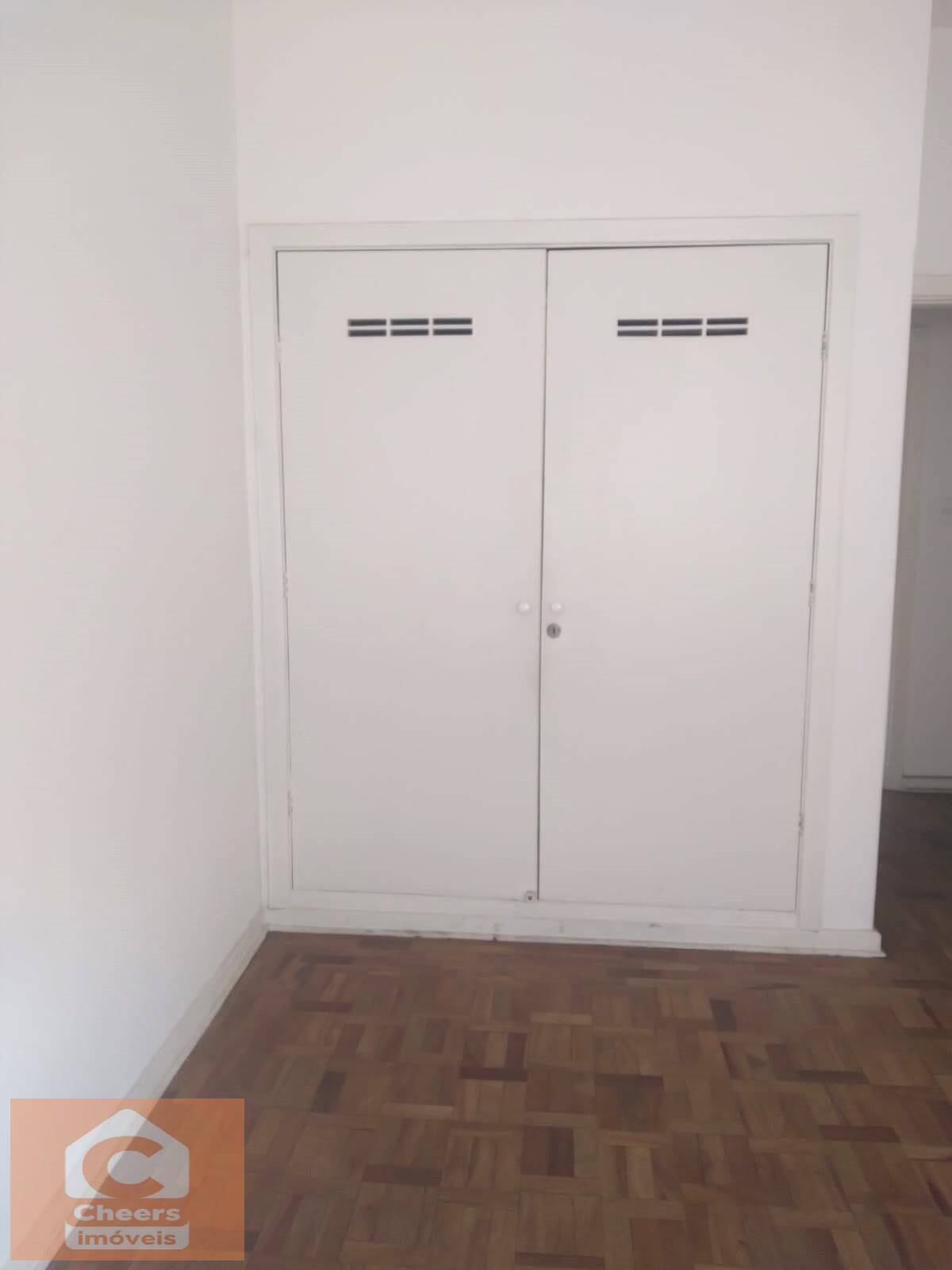 Apartamento à venda com 3 quartos, 113m² - Foto 9