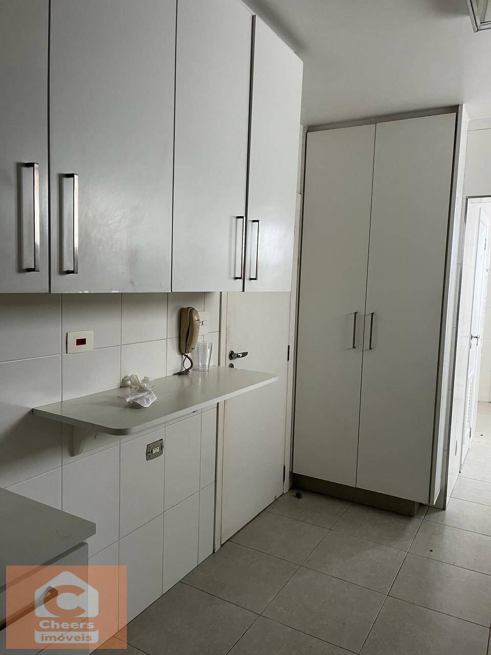 Apartamento para alugar com 3 quartos, 140m² - Foto 14