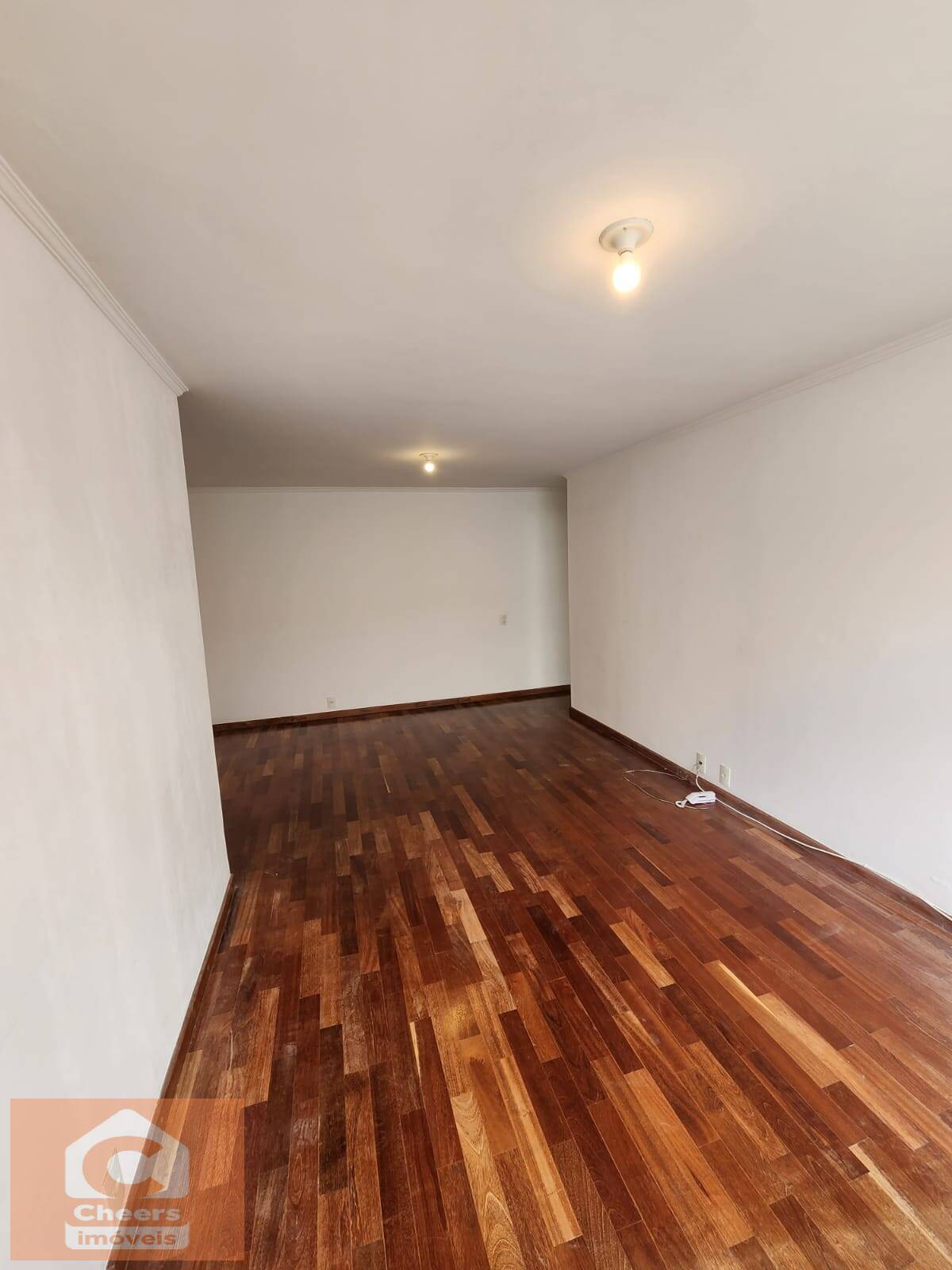 Apartamento à venda com 3 quartos, 130m² - Foto 3