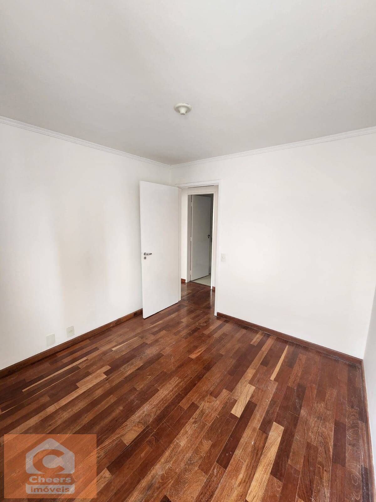 Apartamento à venda com 3 quartos, 130m² - Foto 6