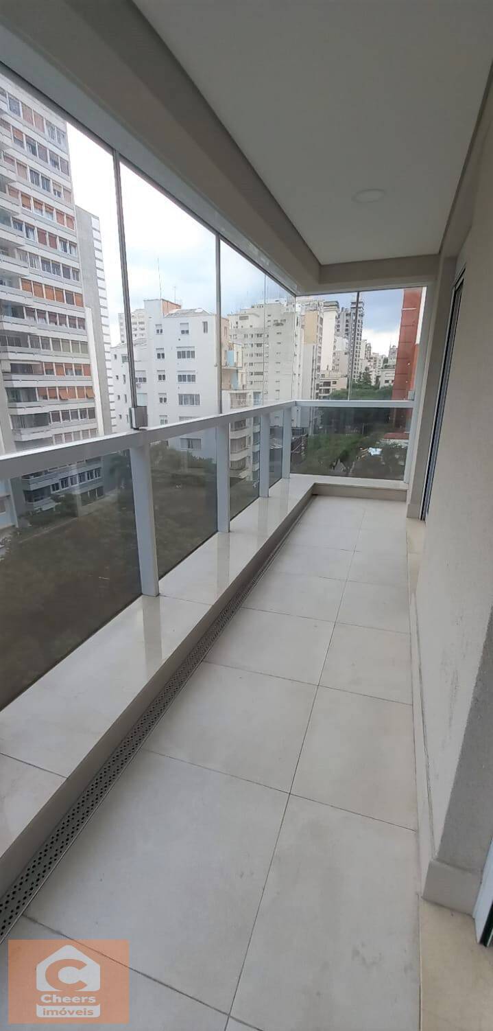 Apartamento à venda com 4 quartos, 240m² - Foto 2