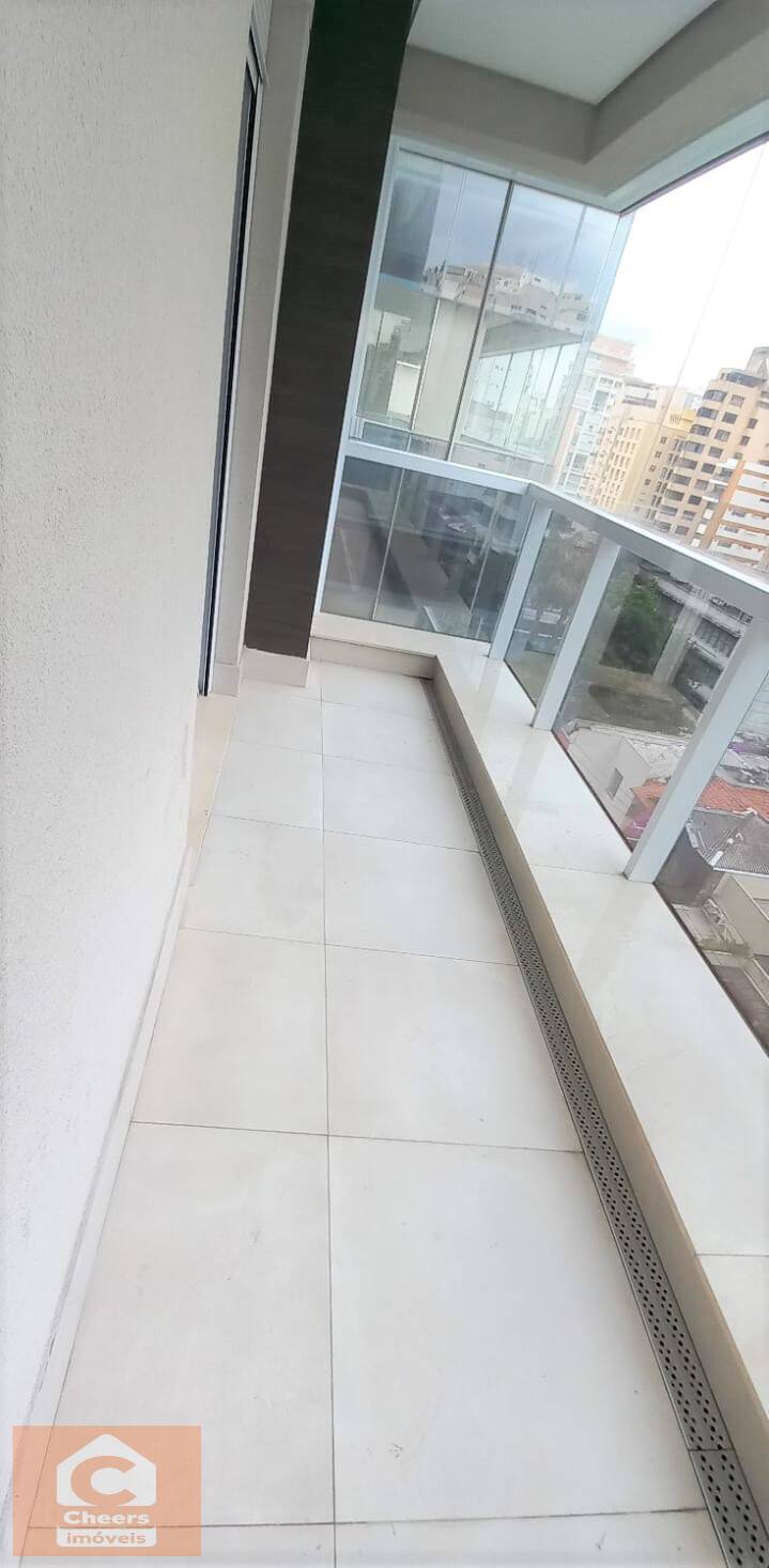 Apartamento à venda com 4 quartos, 240m² - Foto 6