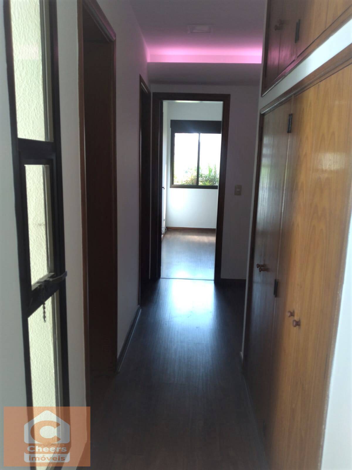 Apartamento à venda com 4 quartos, 225m² - Foto 9