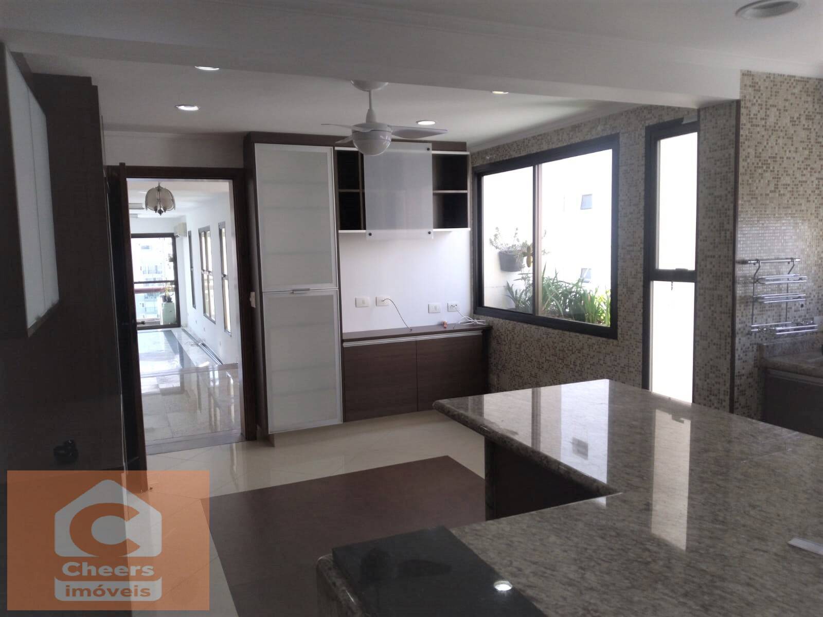 Apartamento à venda com 4 quartos, 225m² - Foto 31