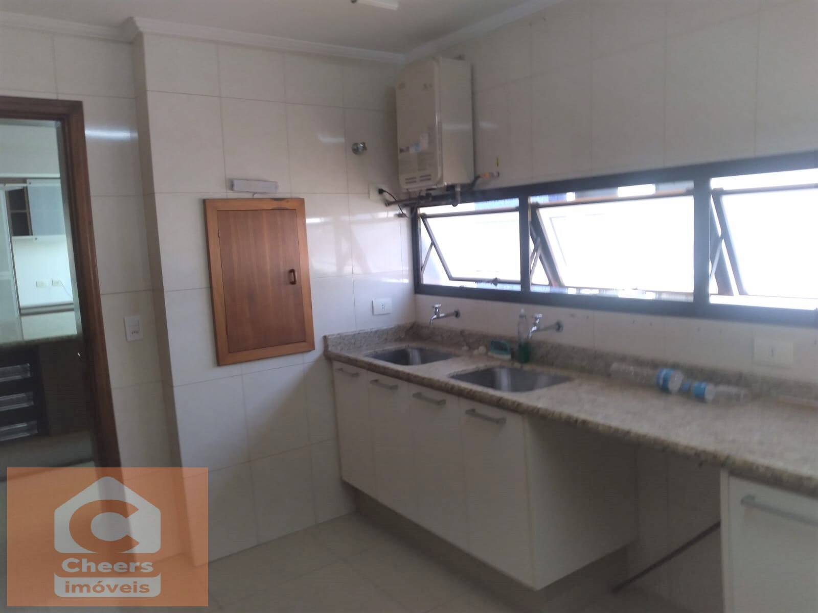 Apartamento à venda com 4 quartos, 225m² - Foto 34