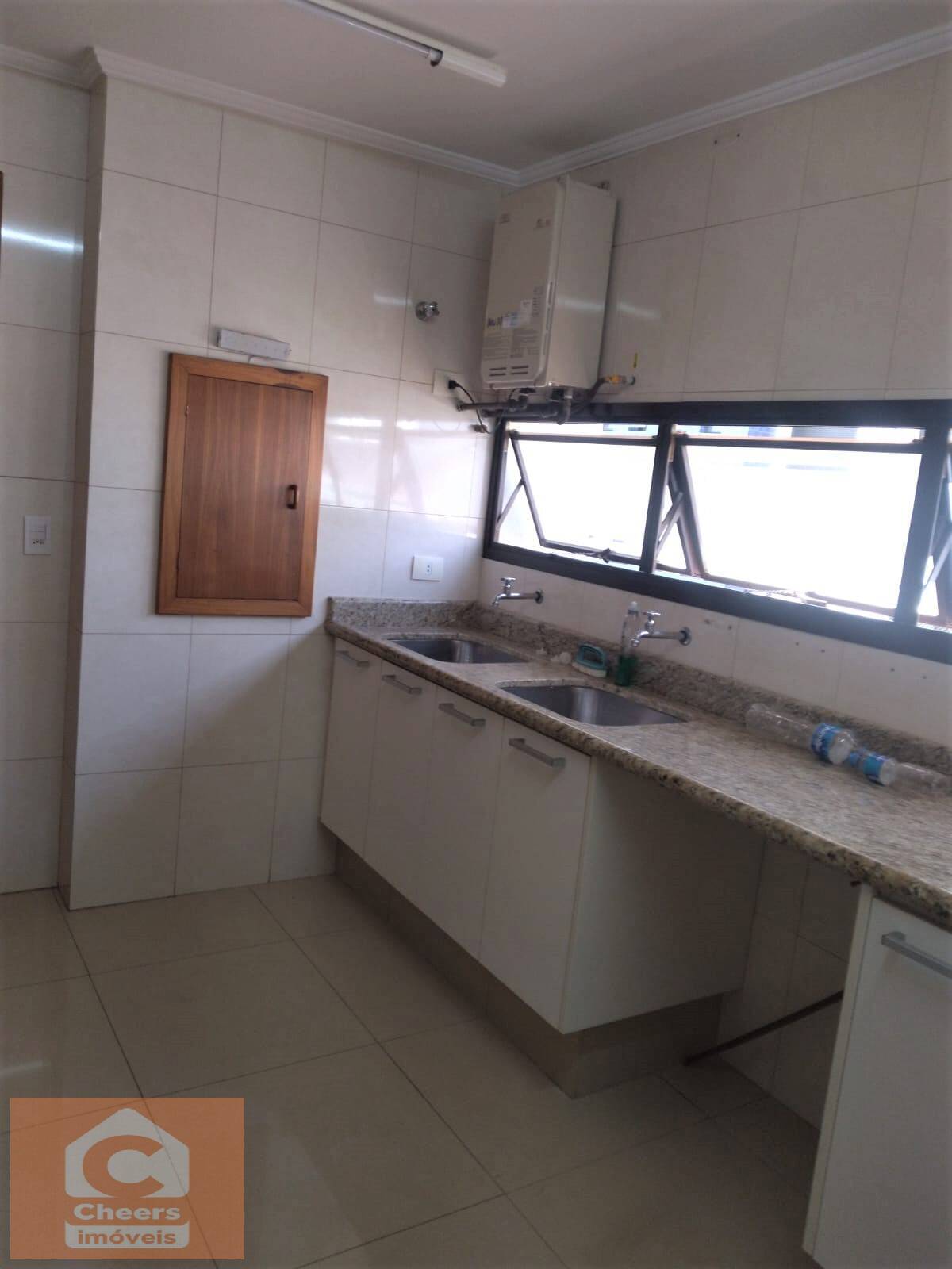 Apartamento à venda com 4 quartos, 225m² - Foto 37