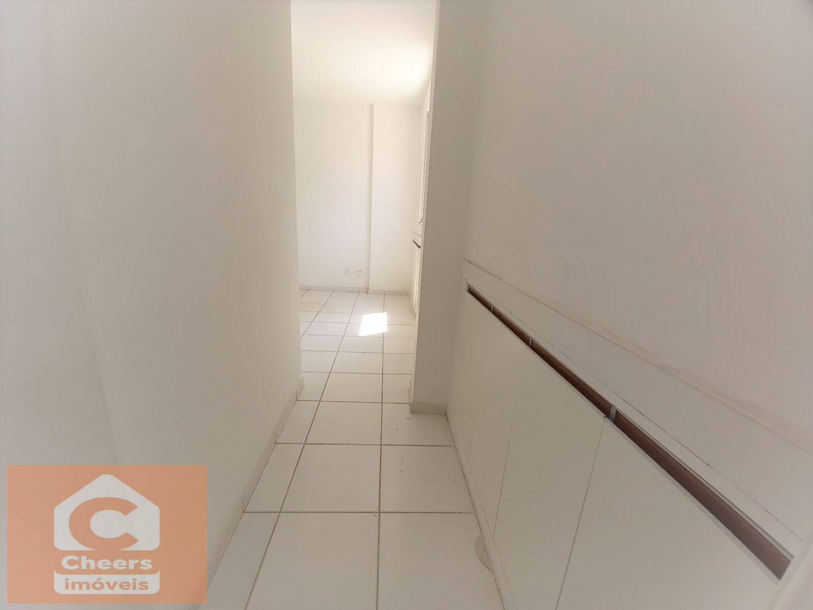 Cobertura para alugar com 3 quartos, 180m² - Foto 11