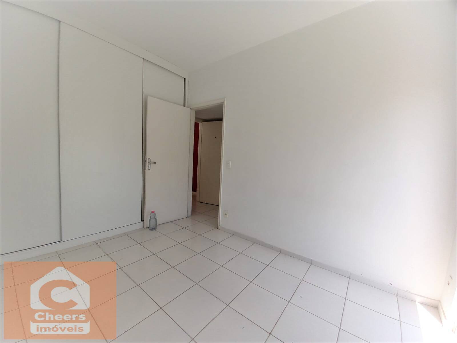 Cobertura para alugar com 3 quartos, 180m² - Foto 13