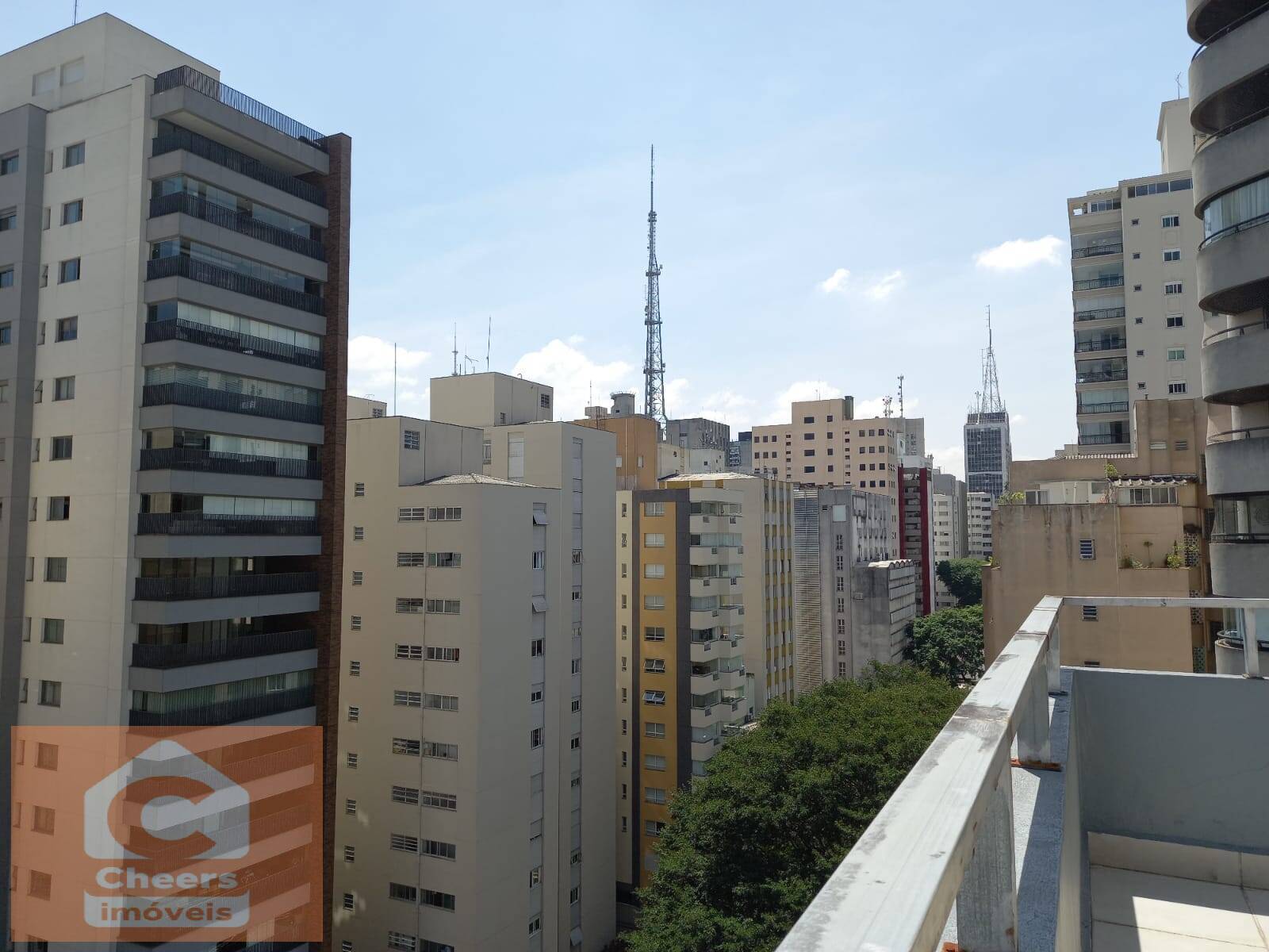 Cobertura para alugar com 3 quartos, 180m² - Foto 15