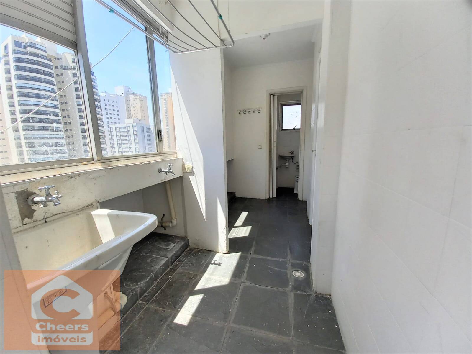 Cobertura para alugar com 3 quartos, 180m² - Foto 22